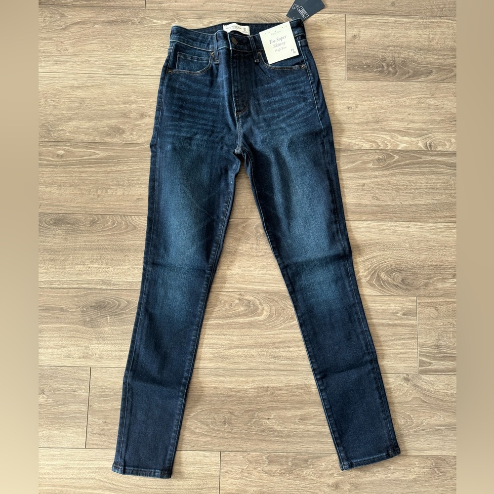 Abercrombie The Super Skinny High Rise